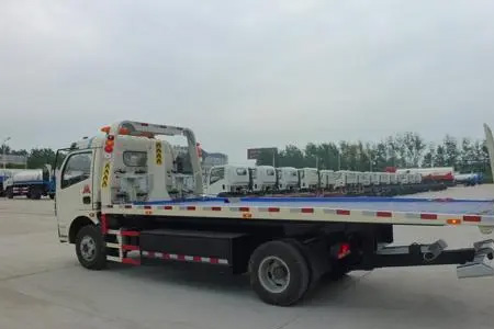 醴潭高速道路救援维修搭电换胎送油流动补胎拖车修车